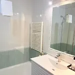 Golden Vedra Residences * Pontevedra