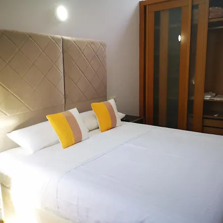 Golden Vedra Residences *