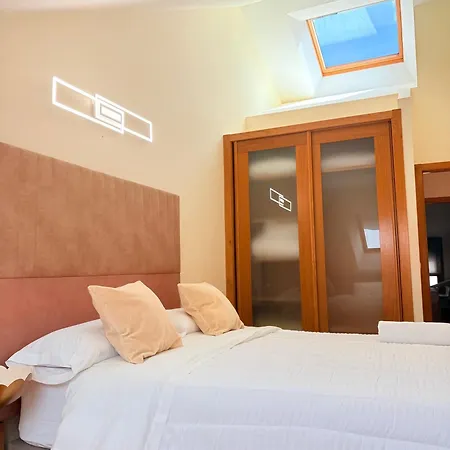 Golden Vedra Residences * Pontevedra