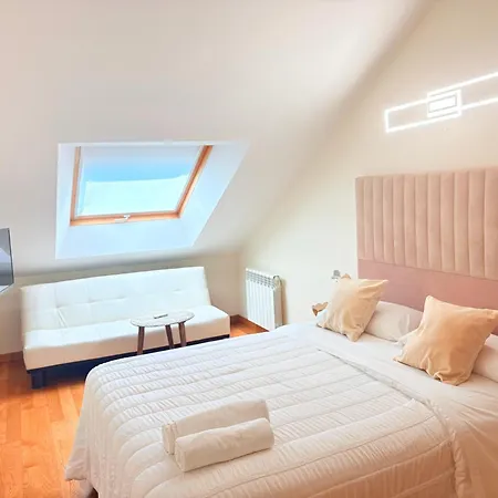 Golden Vedra Residences * Pontevedra
